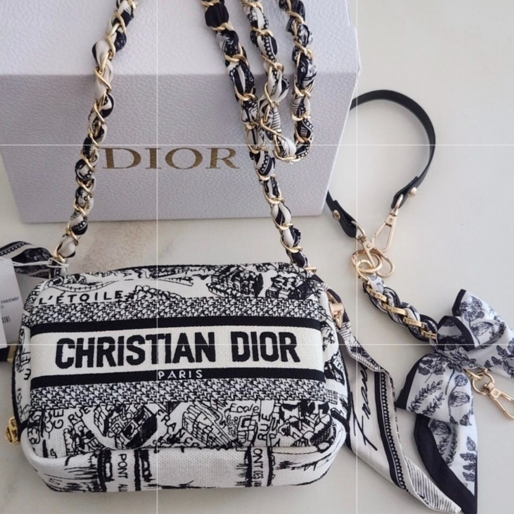Dior GWP/VIP Embroidered black and white bag